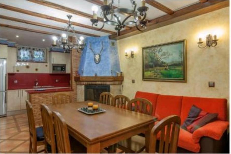 Alojamientos Marte Habitacion Con Bano Torrelavega Bagian luar foto