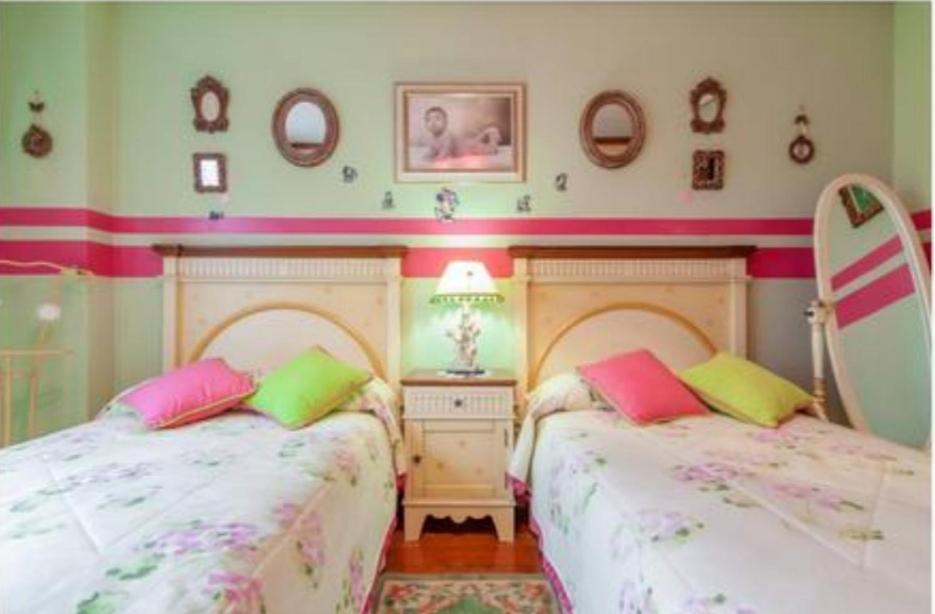 Alojamientos Marte Habitacion Con Bano Torrelavega Bagian luar foto
