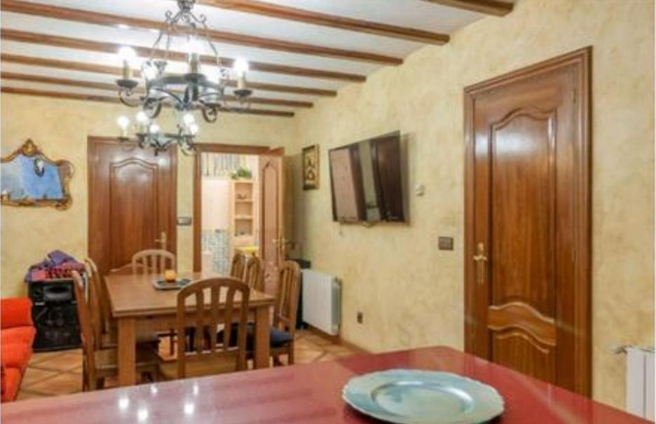 Alojamientos Marte Habitacion Con Bano Torrelavega Bagian luar foto