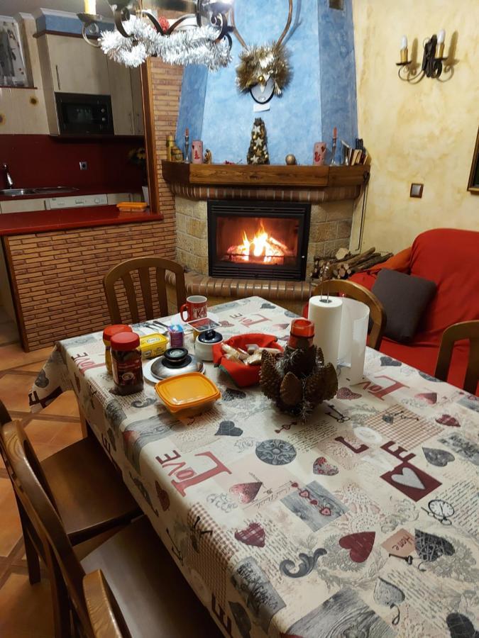 Alojamientos Marte Habitacion Con Bano Torrelavega Bagian luar foto